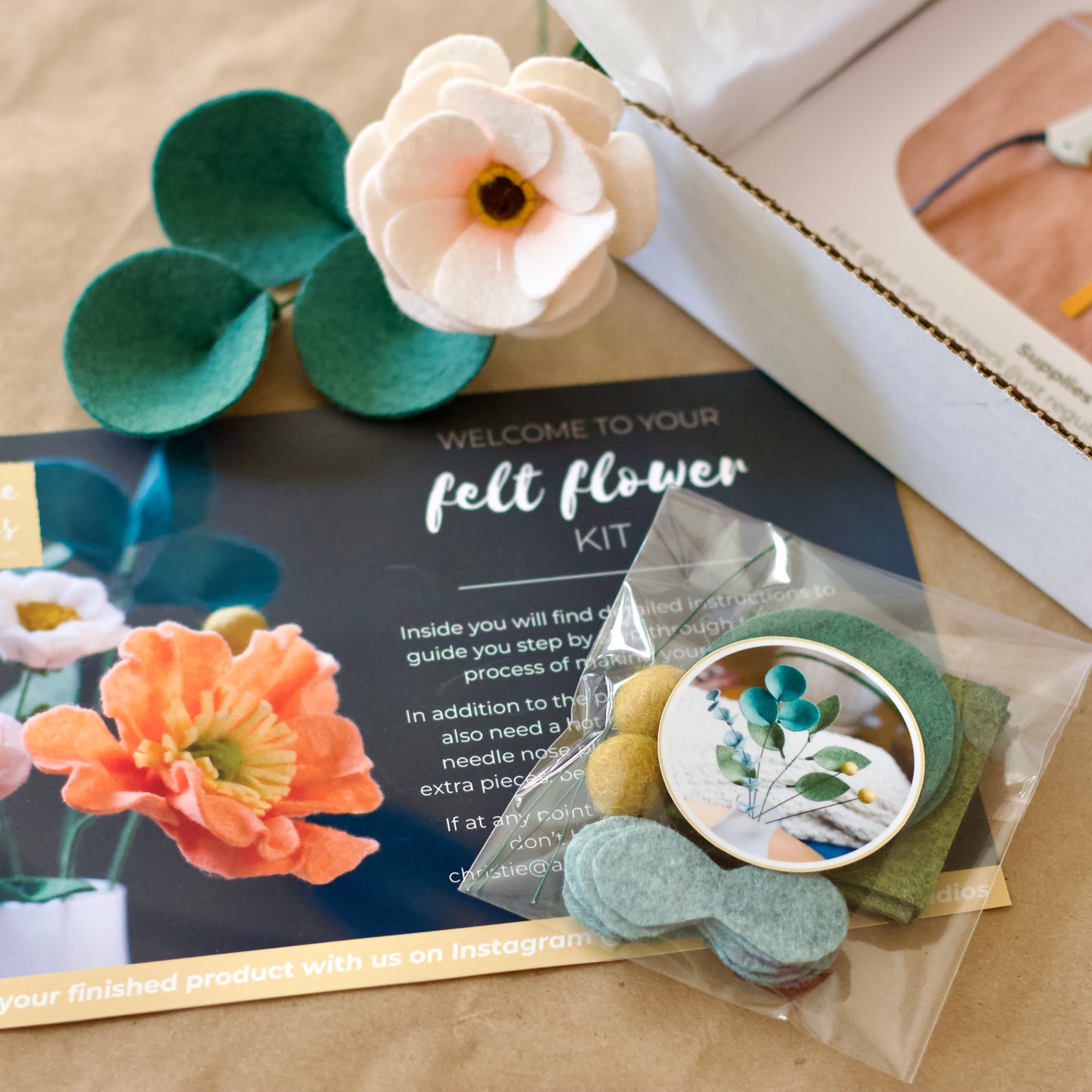 Felt Flower Kit